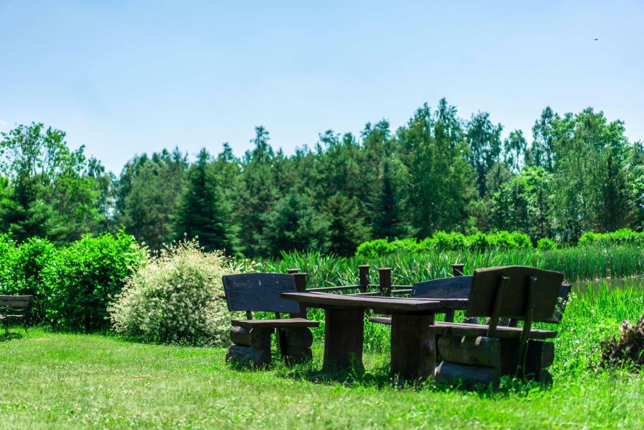 Dworek Helena Biała Podlaska Exterior foto